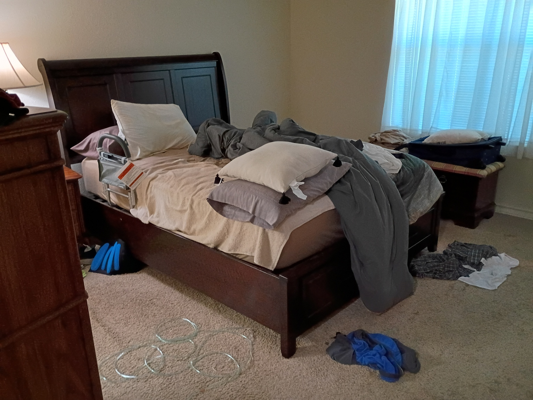 Bedroom before cleaning by Nelly Cleaning Service
